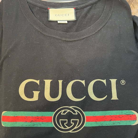 Authentic Men’s Gucci oversized tshirt - Picture 6 of 8